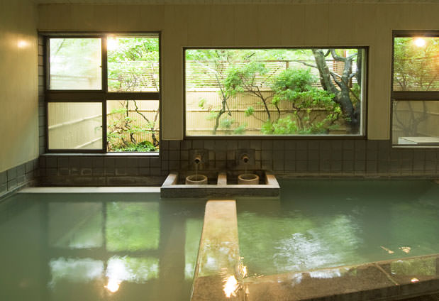 箱根の名湯 松坂屋本店