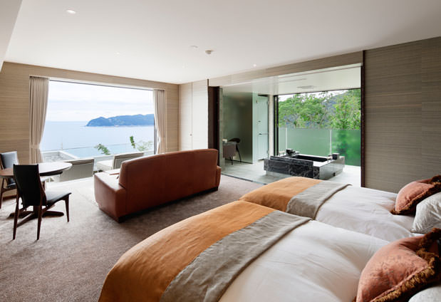 THE HIRAMATSU HOTELS & RESORTS 熱海