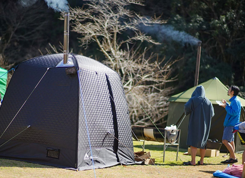 在戶外桑拿中極致的“放鬆”