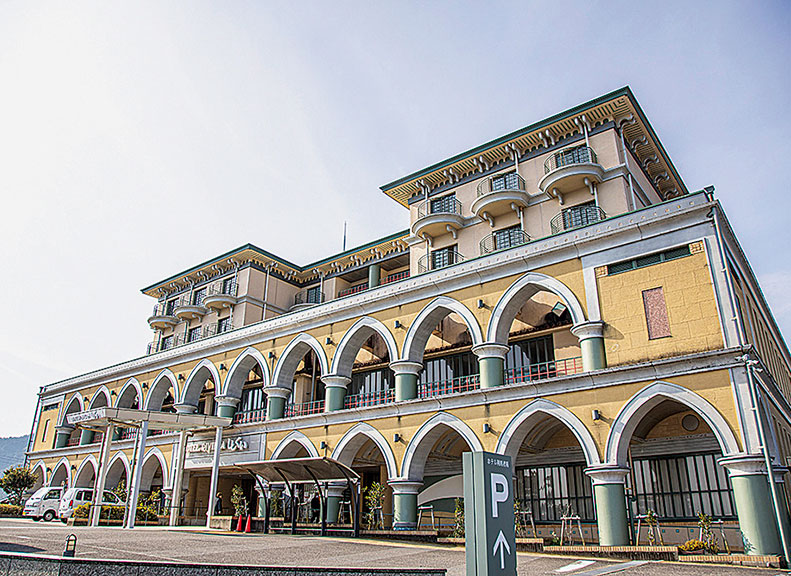 備有展望溫泉面向太平洋的療癒宿舍