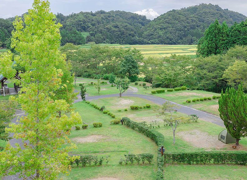 全家人同行也感到高興可選擇的露營地