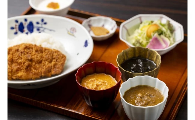 Waroku屋三味咖哩飯（配炸豬排）