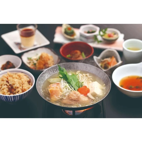 水炊料亭 博多華味鳥 博多站前店