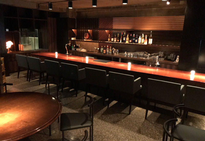 Cafe & Bar Spread One