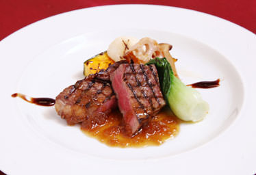 Salle à manger Deux coeur（サーラマンジェドゥクール）