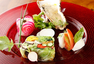 BISTRO PIN