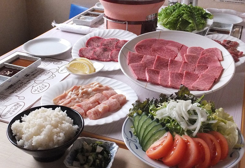 炭火焼肉 もしもしかめ