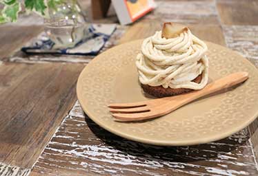 スイーツ工房 絹