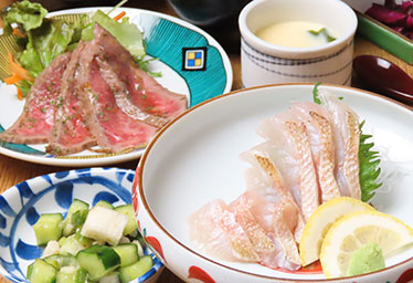 定食SAKABAとも家