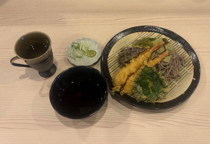 めし処 えび天や
