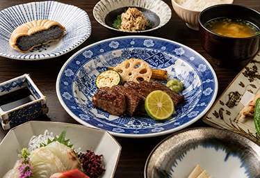 季節料理おもてなし
