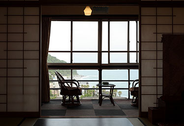 絶景と露天風呂の宿 たかみホテル