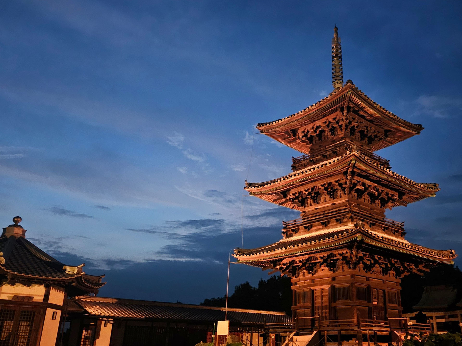 上寺山　餘慶寺