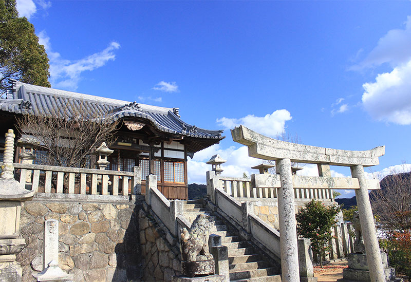 覚城院