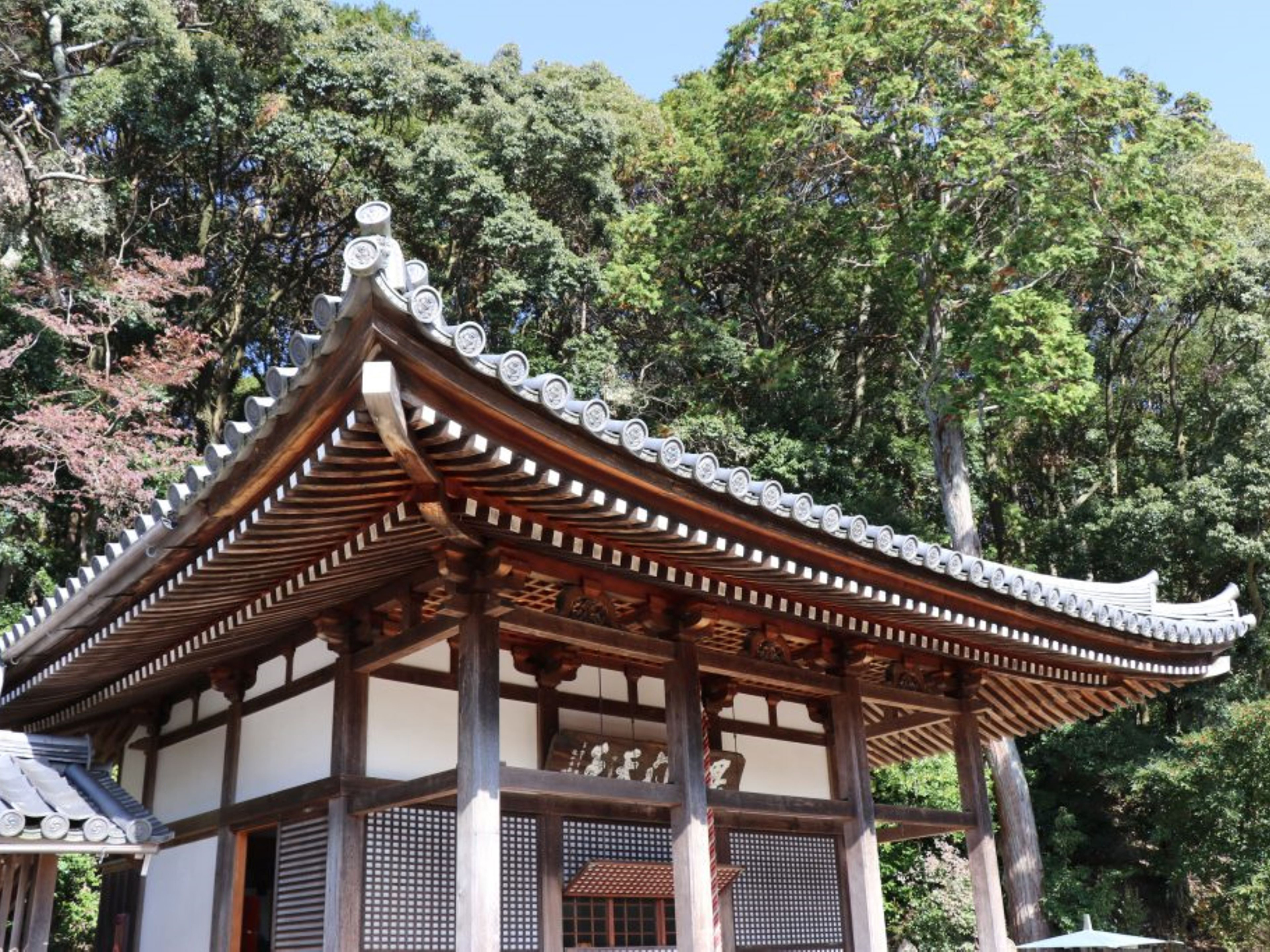 神秀山 満願寺