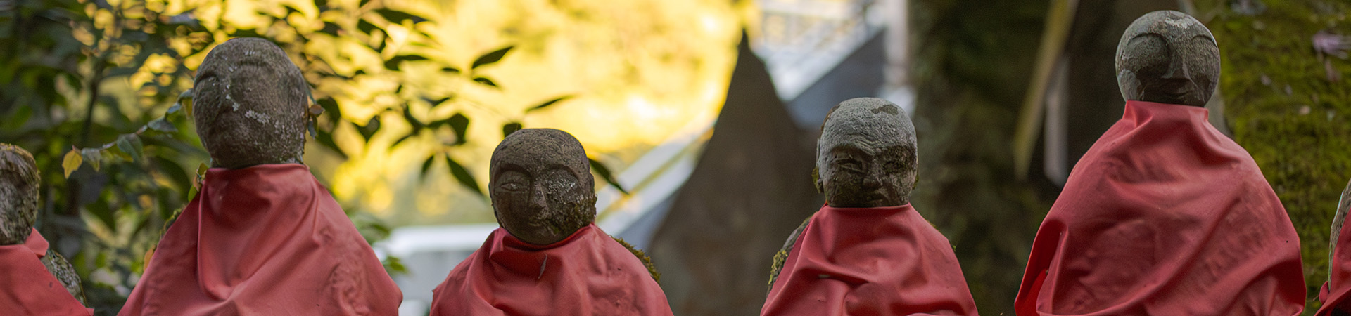 穴弘法奥之院 霊泉寺