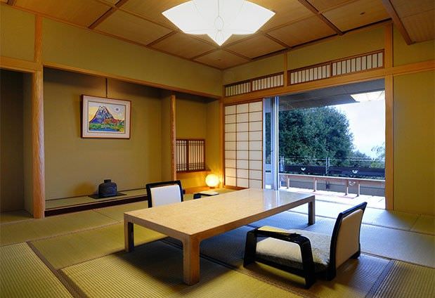青山やまと