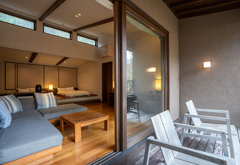 大分九重久織亭